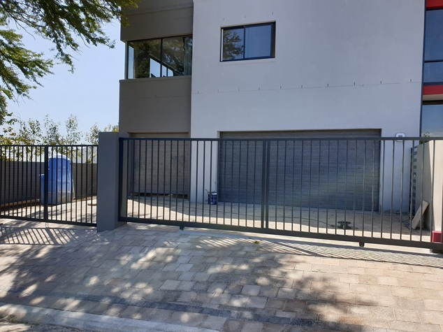 Gate Dr Sliding gates, strand, somerset west, gordonsbay